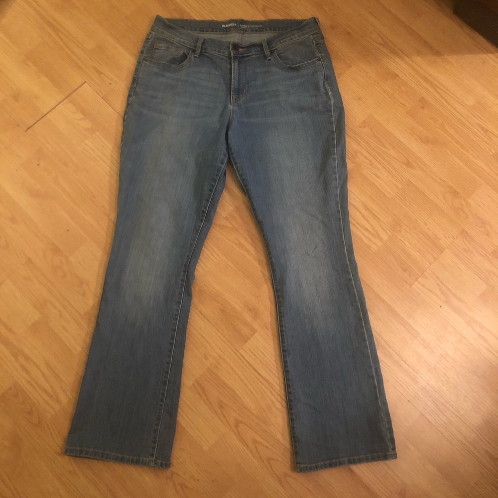 Old Navy Curvy Mid-rise Flares